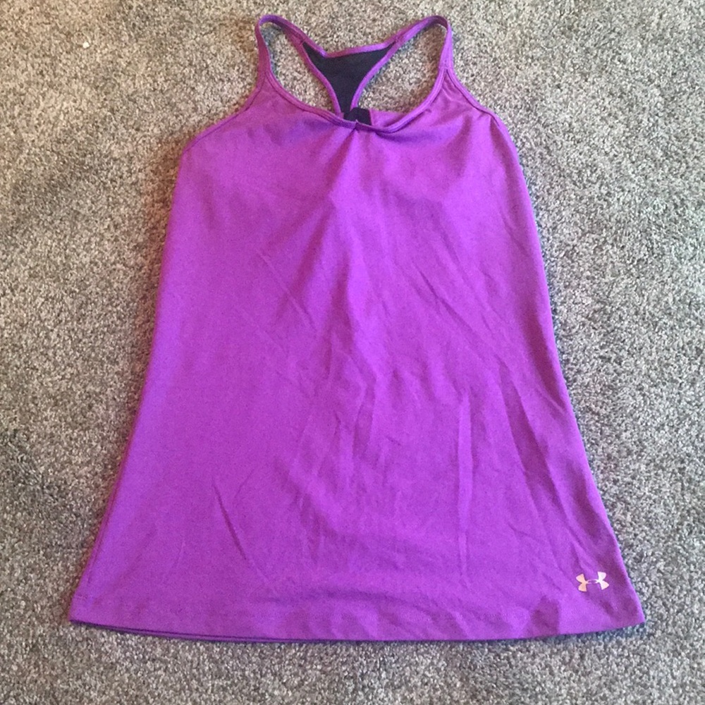 Under Armour women’s workout tank top